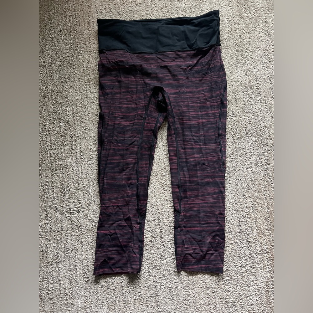 Lulu lemon size 12 cropped leggings